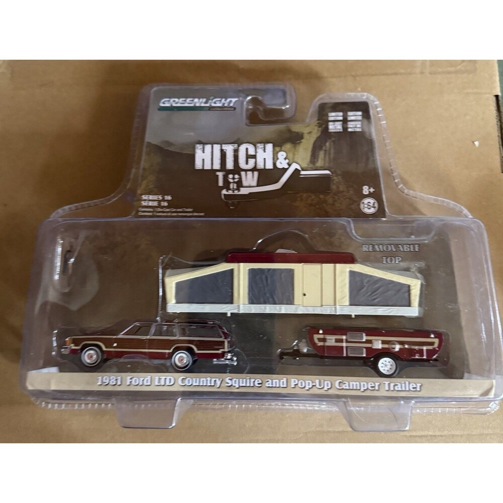 GreenLight 1981 Ford LTD Country Squire Pop-Up Camper 1:64 Hitch & Tow